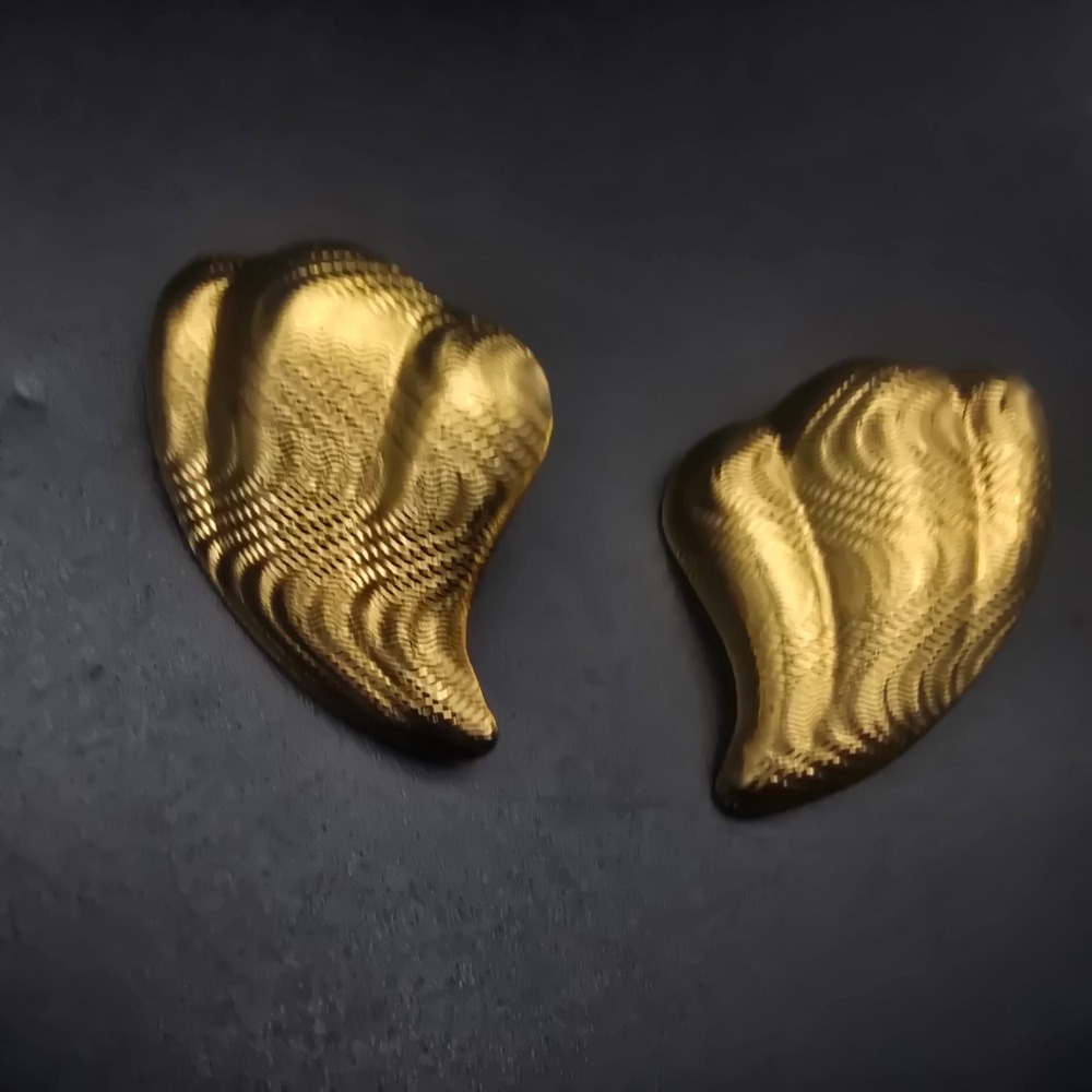 Avon 1990 Beguiling Earrings Gold Tone Ribbed Vintage Costume Jewelry